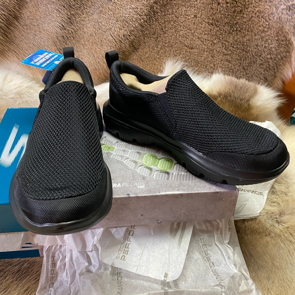 Skechers go walk evolution ultra